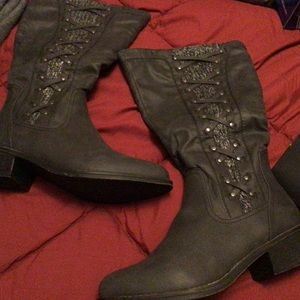 Avenue boots size 10w SAMMY